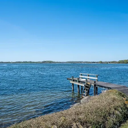Vakantiehuis Stilla - 150m From The Sea By Interhome *