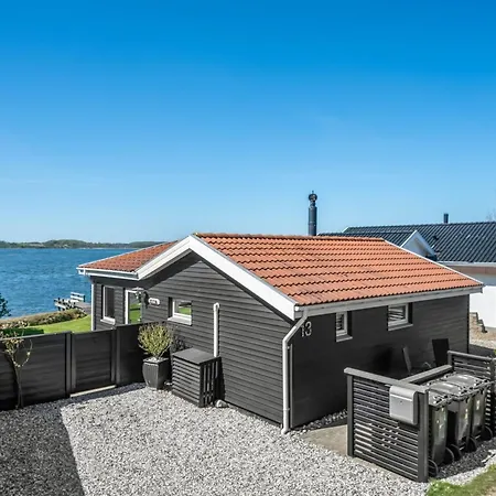 Stilla - 150m From The Sea By Interhome * Hejls