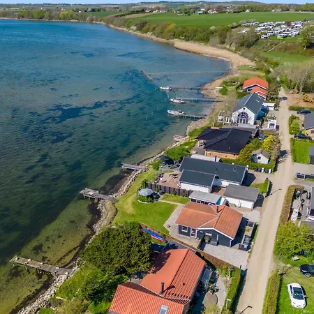 Stilla - 150m From The Sea By Interhome Vakantiehuis