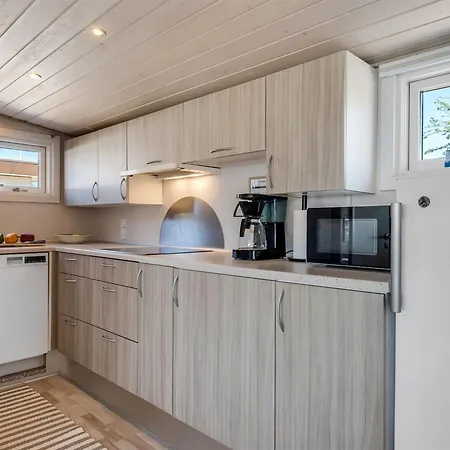 Stilla - 150m From The Sea By Interhome Vakantiehuis *