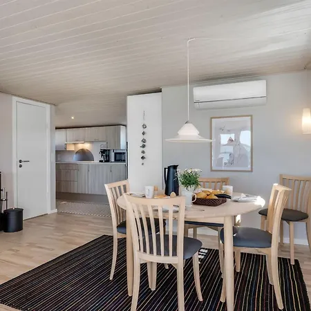 Stilla - 150m From The Sea By Interhome Hejls